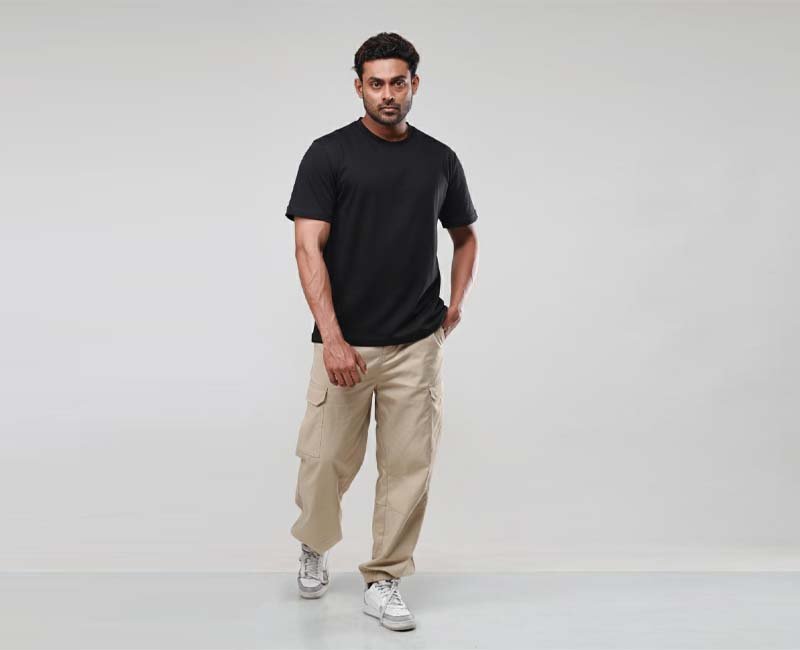 The Reg Fit – Black